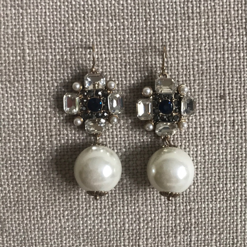 The Perfect Classy Earrings❣️